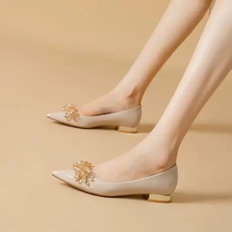 2cm粗跟鞋女漆皮2024年春季新款时尚尖头水钻仙女风浅口职业单鞋商品大图