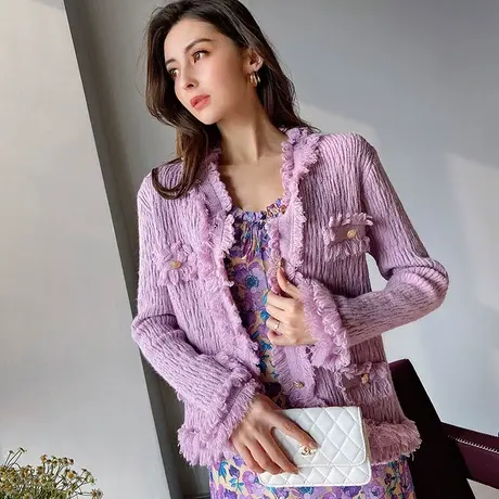 粉红大布娃娃2022春季新款韩版宽松气质开衫V领流苏小香针织衫女图片