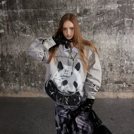 街头潮牌印花熊猫牛仔外套女2024新款春装情侣款复古宽松夹克上衣图片