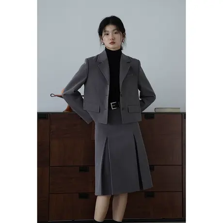 嘉茱莉2023年秋冬新款短款西装外套女春秋休闲小西服西装裙两件套图片