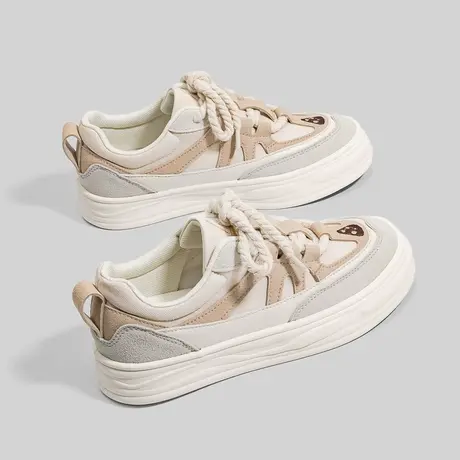 Betoo 小白鞋女秋季2022新款透气帆布鞋ins潮小众原创厚底板鞋商品大图