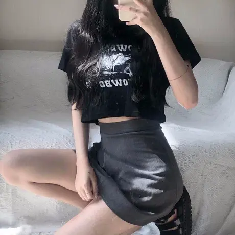 短袖t恤女夏季设计感小众韩版原宿bf慵懒风ins超火短款辣妹上衣服图片