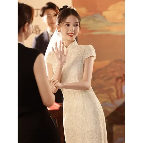 白色订婚旗袍高端年轻款2023新款露背敬酒礼服蕾丝新娘领证连衣裙商品大图