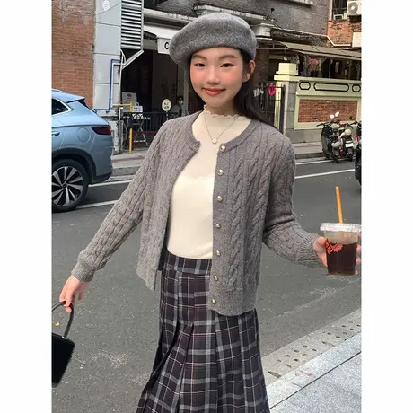 NOW真维斯灰色开衫外套针织毛衣女2025新款秋季设计感百搭学院风图片