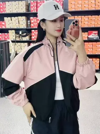 冲锋衣外套女短款2023秋季新款小个子休闲百搭宽松拼色棒球服上衣图片