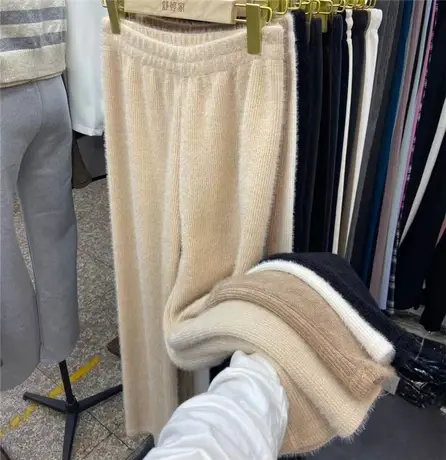 冬季软糯保暖高腰白色针织毛毛裤垂感显瘦女阔腿裤百搭加厚长裤子商品大图