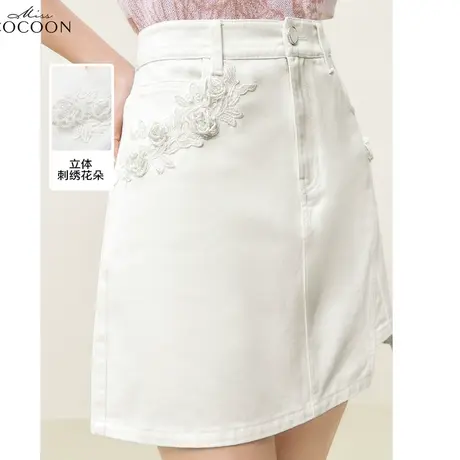 miss COCOON刺绣提花牛仔半身裙女2023夏装新款高腰时尚开叉短裙图片