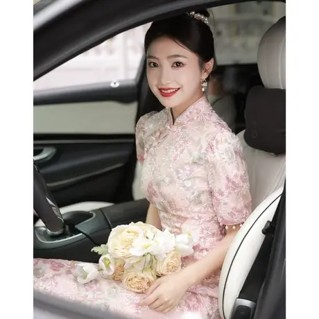 粉色旗袍敬酒服2024新款新娘高级感结婚当天便装订婚礼服女出阁宴商品大图