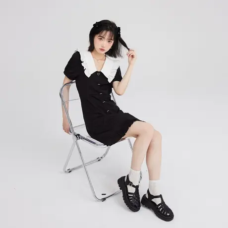 尔给别致裙子v领设计感娃娃领连衣裙女夏小个子2022新款图片
