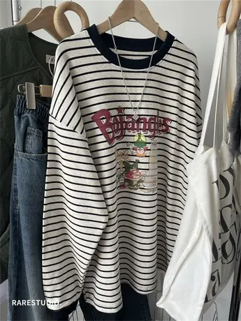 早春新款韩系趣味小卡通复古条纹宽松慵懒休闲百搭长袖磨毛棉T恤图片