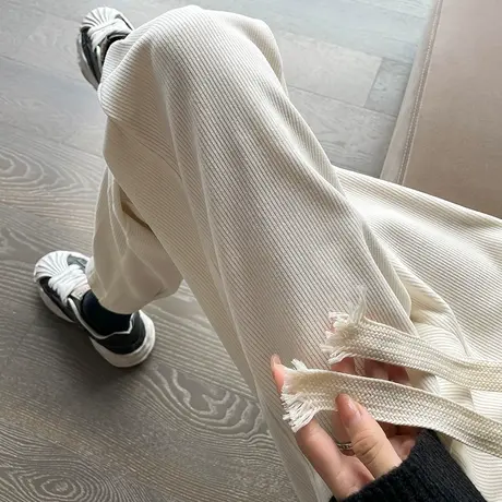 米白色灯芯绒裤子女九分2023春秋新款高腰直筒宽松九分休闲萝卜裤图片