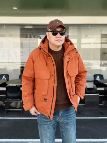 DAEVU冬季新款户外休闲潮胖子大号加肥加大码男士连帽短款羽绒服图片