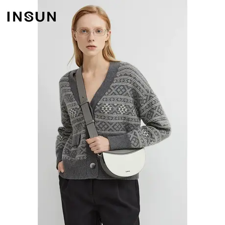 INSUN恩裳冬季大气修身山羊绒毛针织衫图片