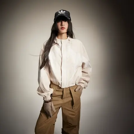 美式设计感拼接连帽外套女春秋2024新款复古短款夹克小众潮牌上衣图片