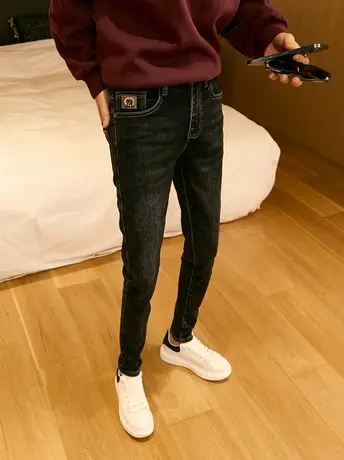 2023秋冬新款刺绣抓痕小脚裤男潮韩版修身铅笔裤青年百搭牛仔长裤商品大图