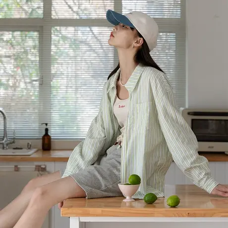 omont蛋挞家 复古条纹长袖衬衫女夏新款宽松设计感防晒衫拉链外套商品大图