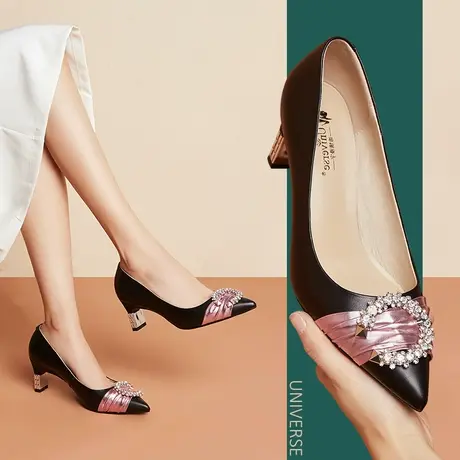 小香尖头单鞋粗跟浅口休闲套脚鞋水钻黑色纯色甜美风真皮女鞋百搭商品大图