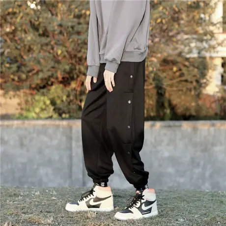 运动裤男秋季宽松休闲裤潮牌ins排扣卫裤束脚秋冬工装港风长裤子图片