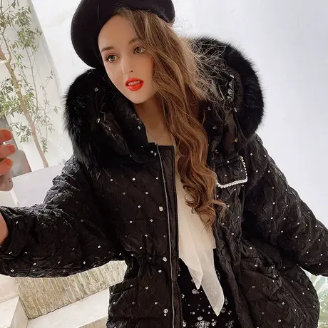 粉红大布娃娃收腰连帽狐狸大毛领外套亮片黑色中长款羽绒服冬女图片