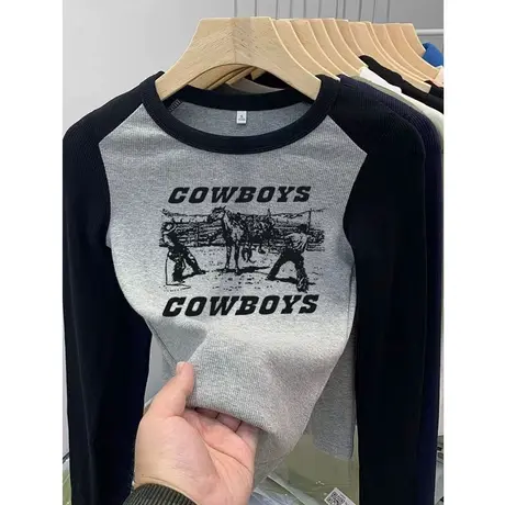 撞色t恤长袖衫女2023秋冬新款韩版小个子印花修身圆领正肩打底衫商品大图