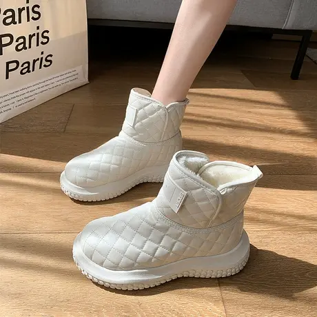 网红爆款毛毛雪地靴女冬2023新款加绒保暖棉靴短筒防水加厚马丁靴图片