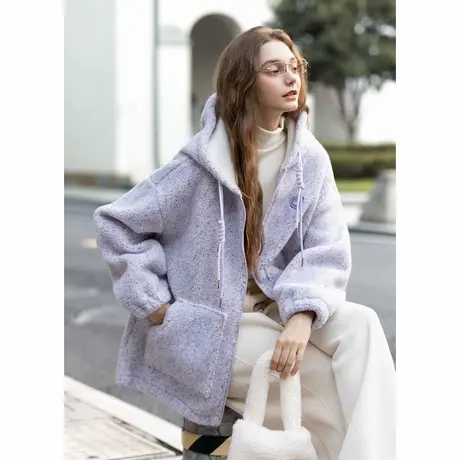 唐狮外套秋冬小众温柔淑女连帽左胸细节点子纱羊羔毛女外套TD图片