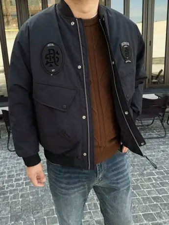 DAEVU冬季新款韩系图标潮胖子加肥加大码男士棒球领短款羽绒服图片