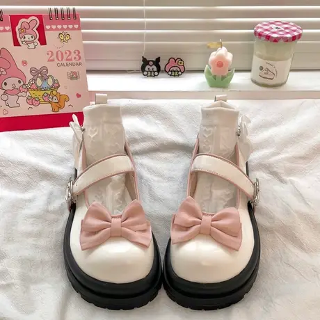 2023新款秋季气质浅口厚底一字扣玛丽珍单鞋女秋款百搭圆头小皮鞋商品大图