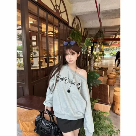 美式复古字母印花斜肩卫衣女宽松显瘦小众百搭设计感秋季新款上衣商品大图