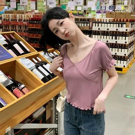 唐狮短袖T恤女夏季新款超好看小衫小众设计感法式短款上衣图片