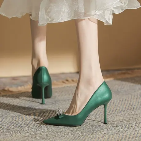 法式尖头高跟鞋女细跟2024年春季新款水钻蝴蝶结通勤职业礼仪单鞋商品大图