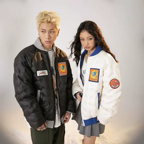 潮牌拼接棒球服羽绒服女冬季外套2023年新款复古情侣装宽松羽绒衣图片