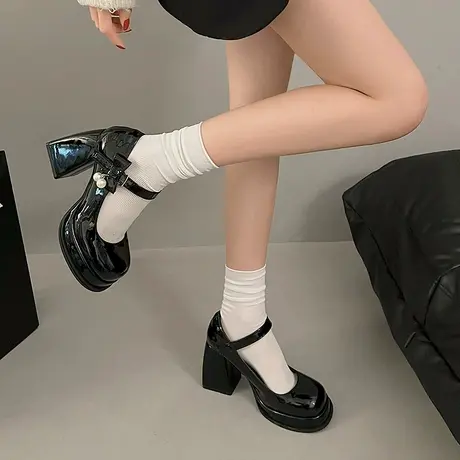 法式复古玛丽珍女鞋浅口粗跟单鞋圆头黑色皮鞋防水台不累脚高跟鞋图片
