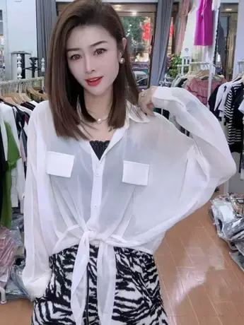 衬衣女2023新款时尚外穿洋气爆款气质高雅遮肉款宽松显瘦防晒上衣商品大图