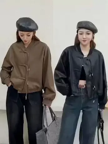 小香风棒球服短款盘扣皮外套女2023秋季新款时尚显瘦复古夹克上衣商品大图