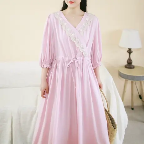 胖妹妹夏季2023新品法式花边V领连衣裙 加大码微胖五分袖显瘦长裙商品大图