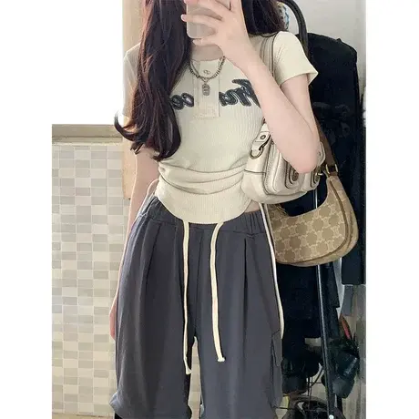 纯欲风不规则抽绳设计感短袖t恤女2023新款夏季修身辣妹短款上衣图片