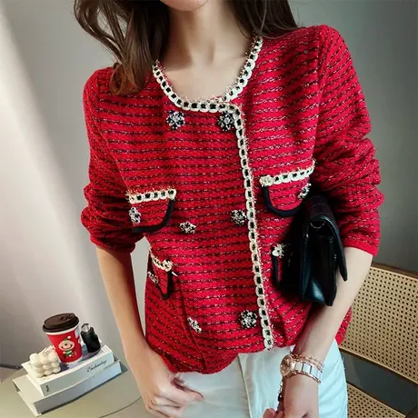 粉红大布娃娃时髦气质宽松亮钻针织开衫条纹小香风外套女2022新款商品大图