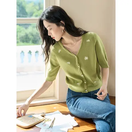 茵曼法式针织衫2023秋女装新款绣花V领正肩短袖百搭显瘦宽松上衣商品大图