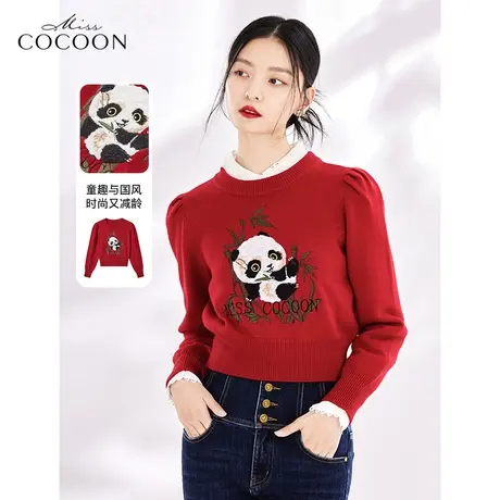 MISSCOCOON红色针织衫女2023新款国风熊猫显瘦修身圆领针织上衣商品大图
