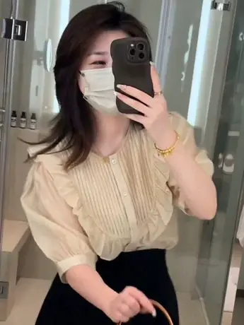 2023夏季新款韩系别致上衣仙女气质短袖荷叶边百搭设计感小众衬衫商品大图