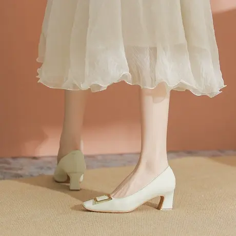 高跟鞋女粗跟2024年新款春秋季设计感小众方头法式单鞋中跟工作鞋图片