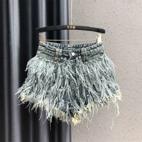 欧货重工烫钻羽毛设计感牛仔短裤女秋季新款高腰显瘦毛边阔腿裤潮图片