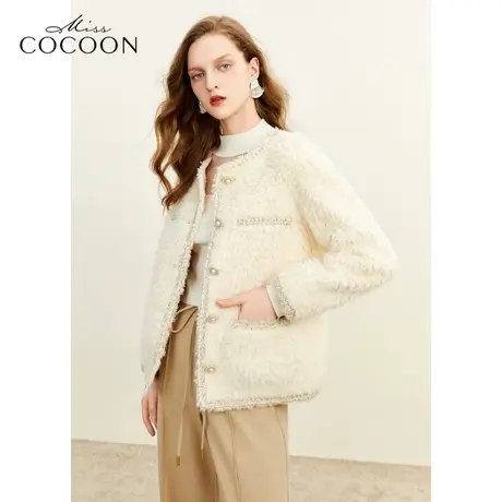 missCOCOON静奢风上衣2023冬季新女复古珍珠扣麦穗织带香风皮草商品大图