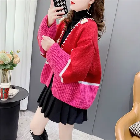 设计感立体花朵V领针织开衫女2023年新款春季宽松慵懒风毛衣外套图片