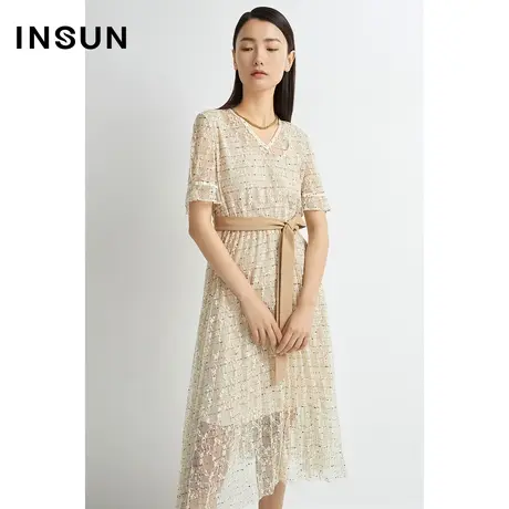 INSUN恩裳线上专选夏季浅色系微透网纱连衣裙图片