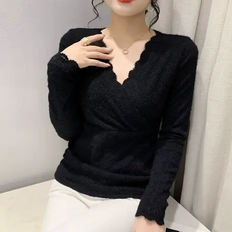 植绒加厚打底衫女春秋2024新款性感V领蕾丝上衣气质显瘦长袖T恤图片