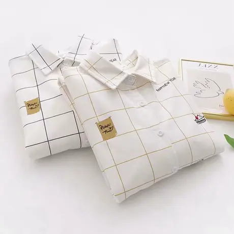 2019冬新款日系文艺贴布刺绣加厚格子衬衫女学生加绒保暖打底衬衣图片