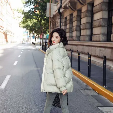 苏醒的乐园旗舰店短款羽绒服图片