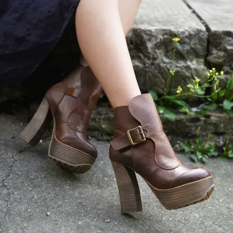 Artmu阿木断码清仓复古防水台粗跟高跟鞋皮带扣短靴女牛皮裸靴子图片